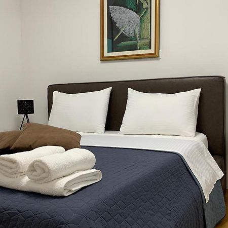 Mm Split Apartment - 5 Min By Car To The Beach & City Center - Free Public Parking Екстериор снимка